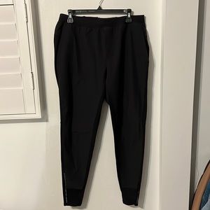 Lululemon pants/leggings